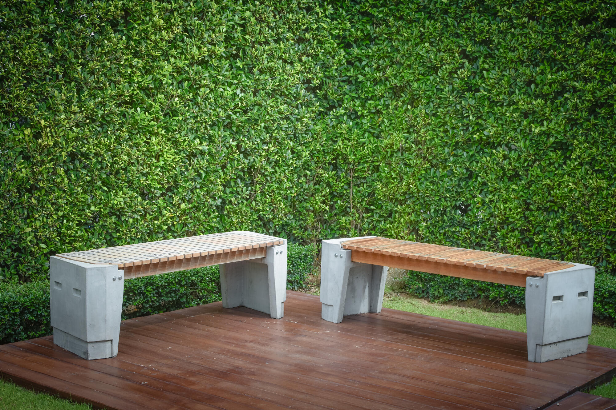 Custom Concrete Bench and Privacy Screen Green Wall Living Fence